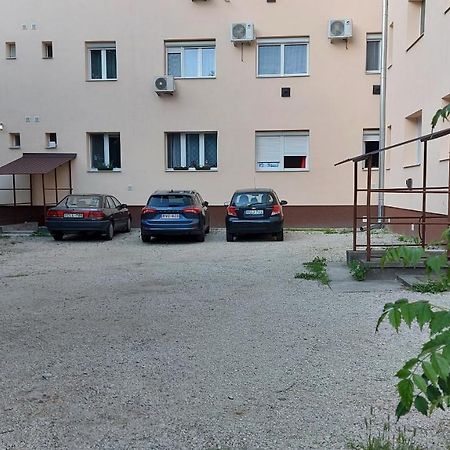 Ancsi Apartmant Kecskemét Eksteriør bilde